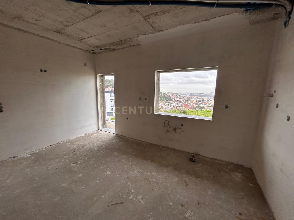 Moradia Nova em Construção no Bairro do Girassol - Image 8